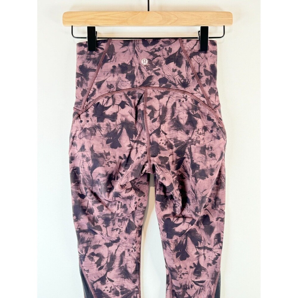 Lululemon Womens Leggings Purple Movement Tight Floral Pull On Stretch Size 4 - Picture 7 of 7